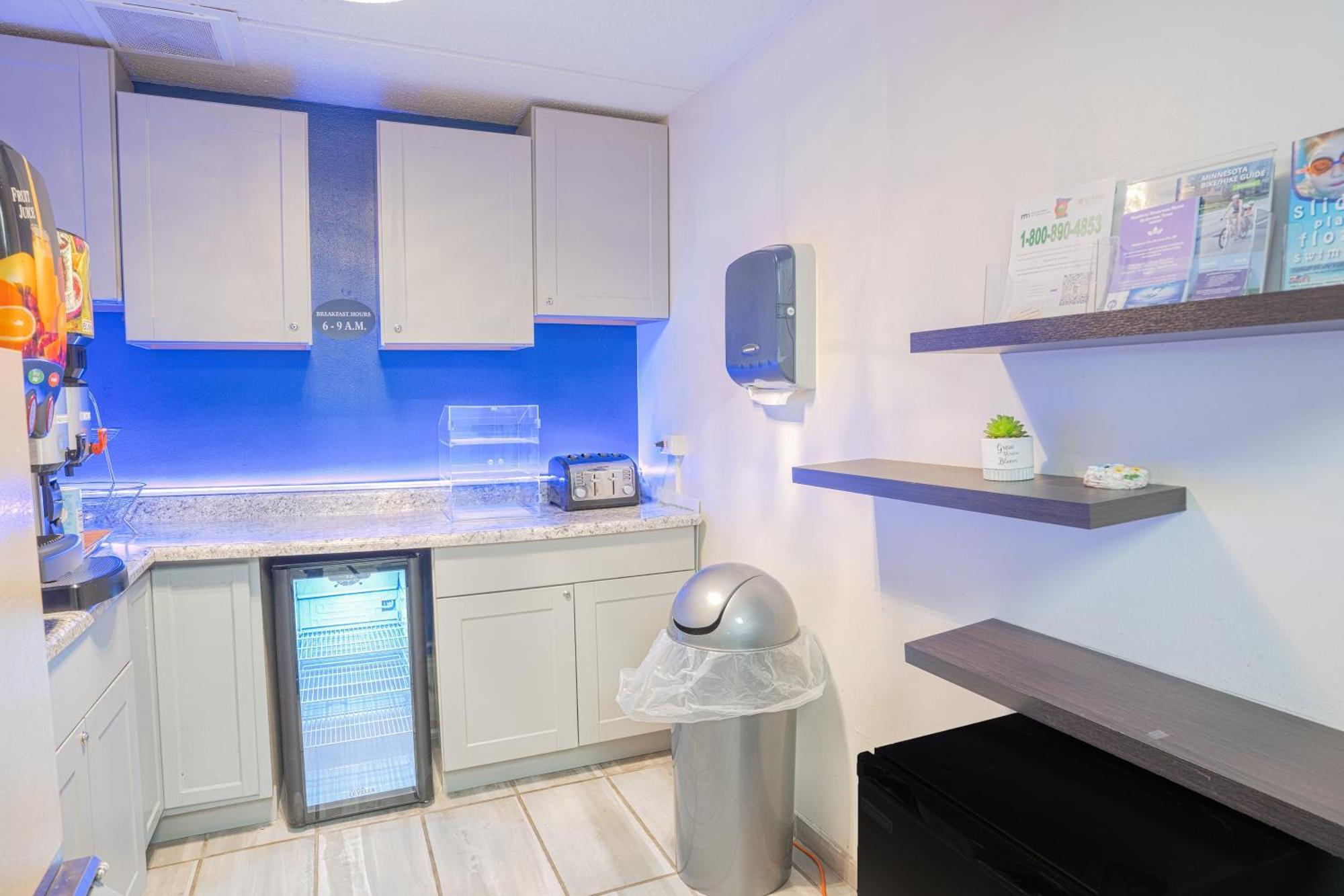 Executive By Belvilla Hwy 35 Motel 2*